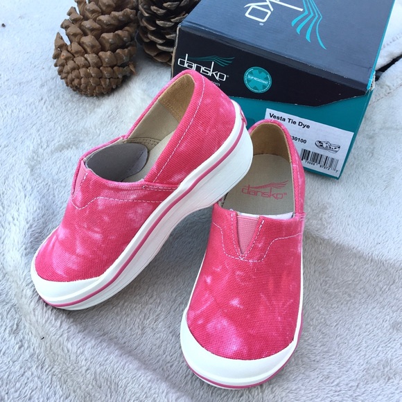 dansko tie dye clogs